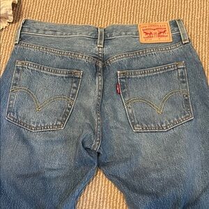 LEVIS 501 Blue Relaxed Fit Jeans Classic Denim see measurements